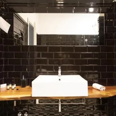 App Leoncino Design Apartment In Rome Rome