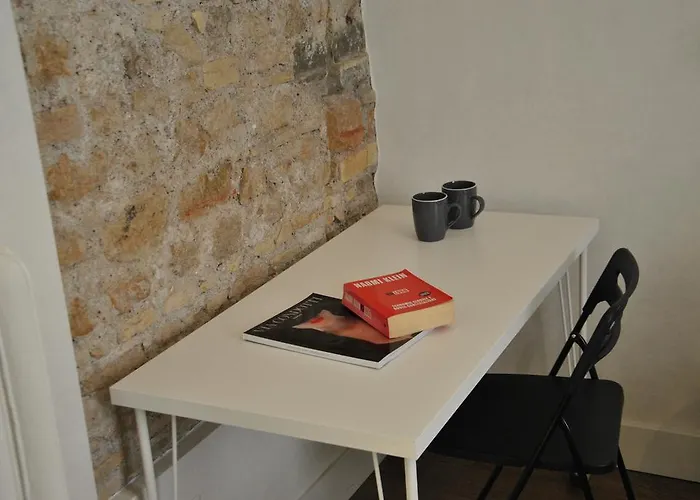 App Leoncino Design In Roma