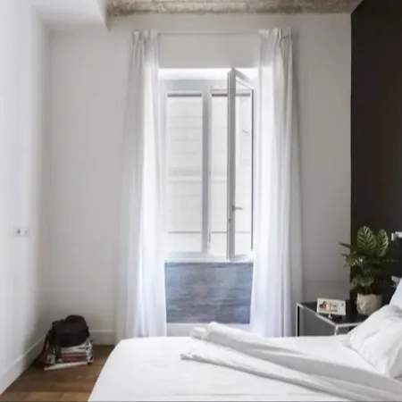 App Leoncino Design Apartment In Rome * Rom